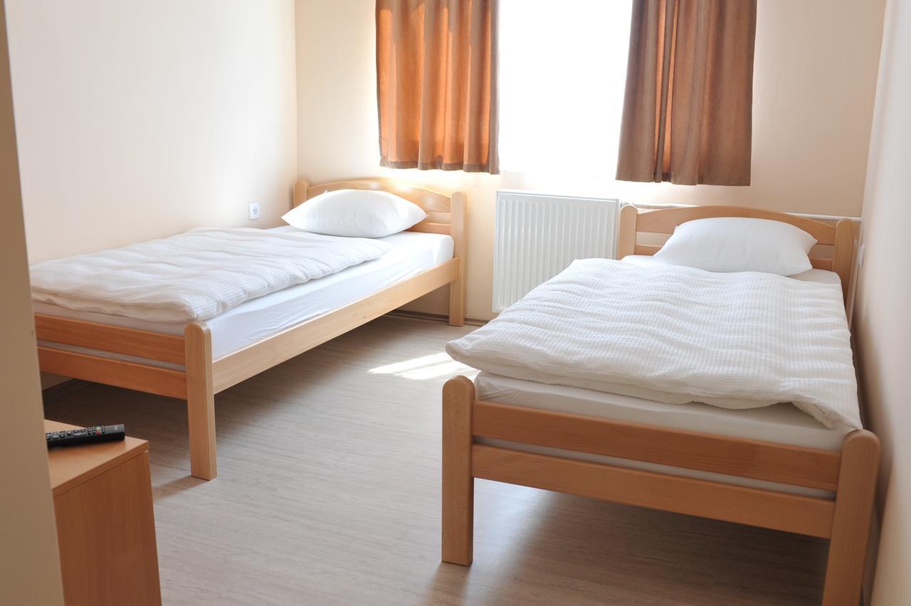 City Hostel Banyaluka Dış mekan fotoğraf