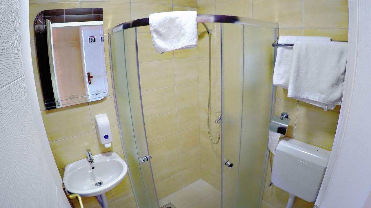 City Hostel Banyaluka Dış mekan fotoğraf